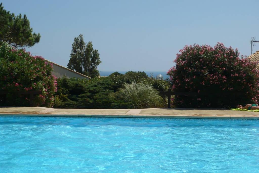 Cros Mer Et Piscine Saint-Pierre-la-Mer  Εξωτερικό φωτογραφία